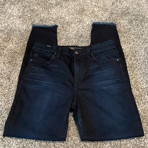 Joe’s jeans sz 29 skinny jeans with frayed ankle